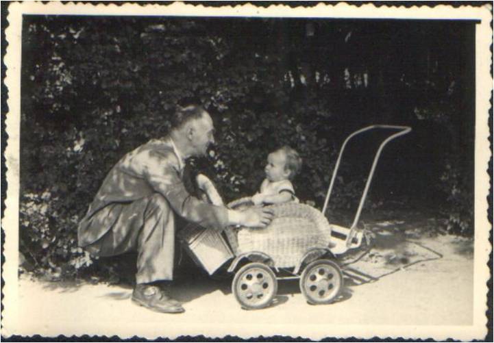 With his son Zygmunt in the first birthday. Poznań 12.IX.1951
